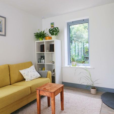 Modern Holiday Home Central St Merryn Екстер'єр фото