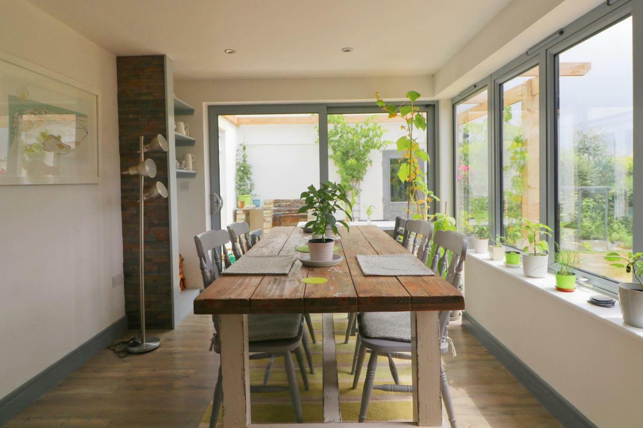 Modern Holiday Home Central St Merryn Екстер'єр фото