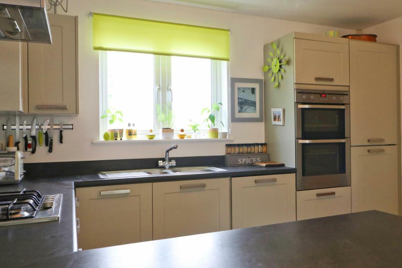 Modern Holiday Home Central St Merryn Екстер'єр фото